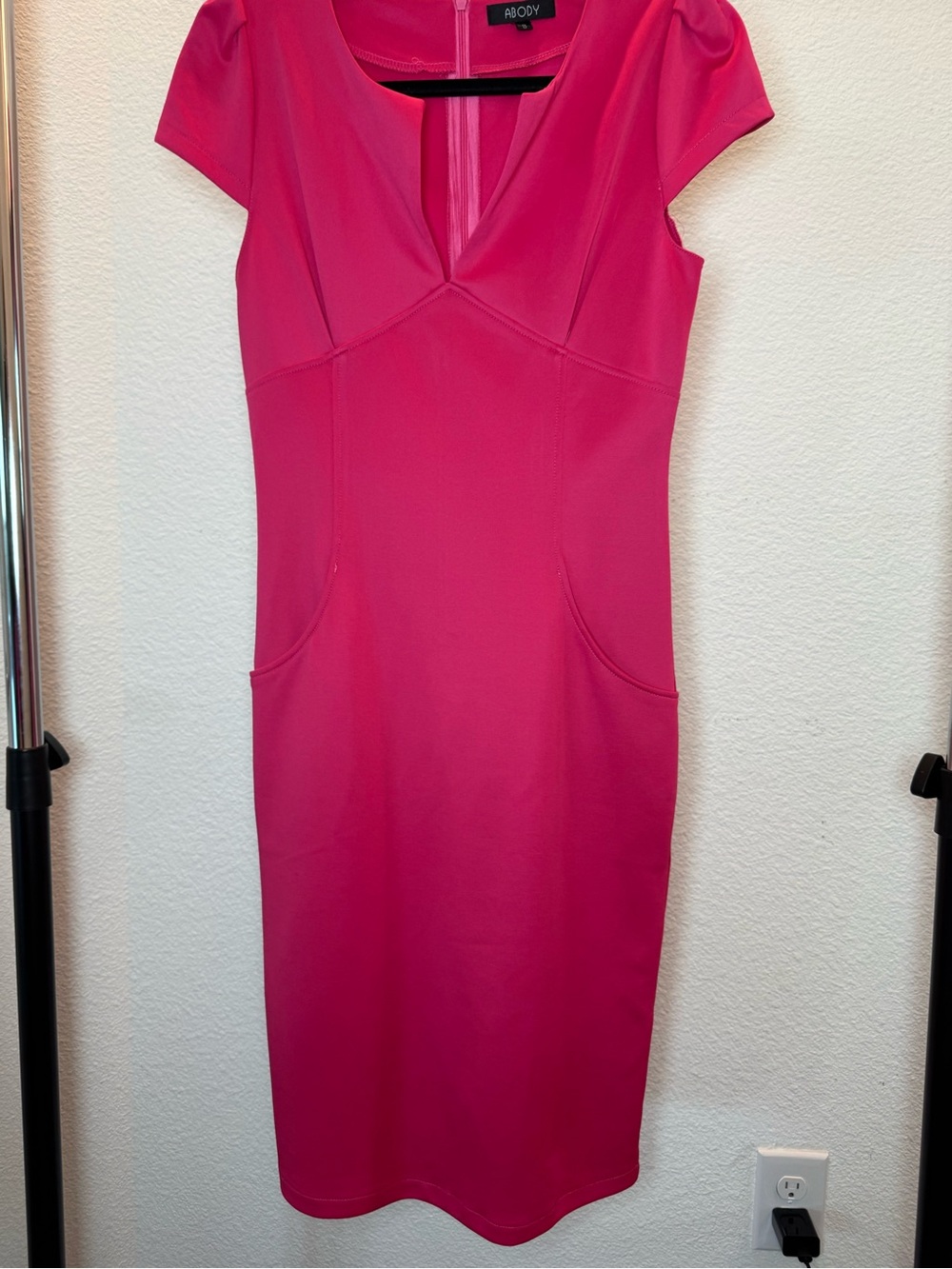 ABODY Hot Pink Bodycon Midi Dress Size Small Cap Sleeve V-Neck Pockets